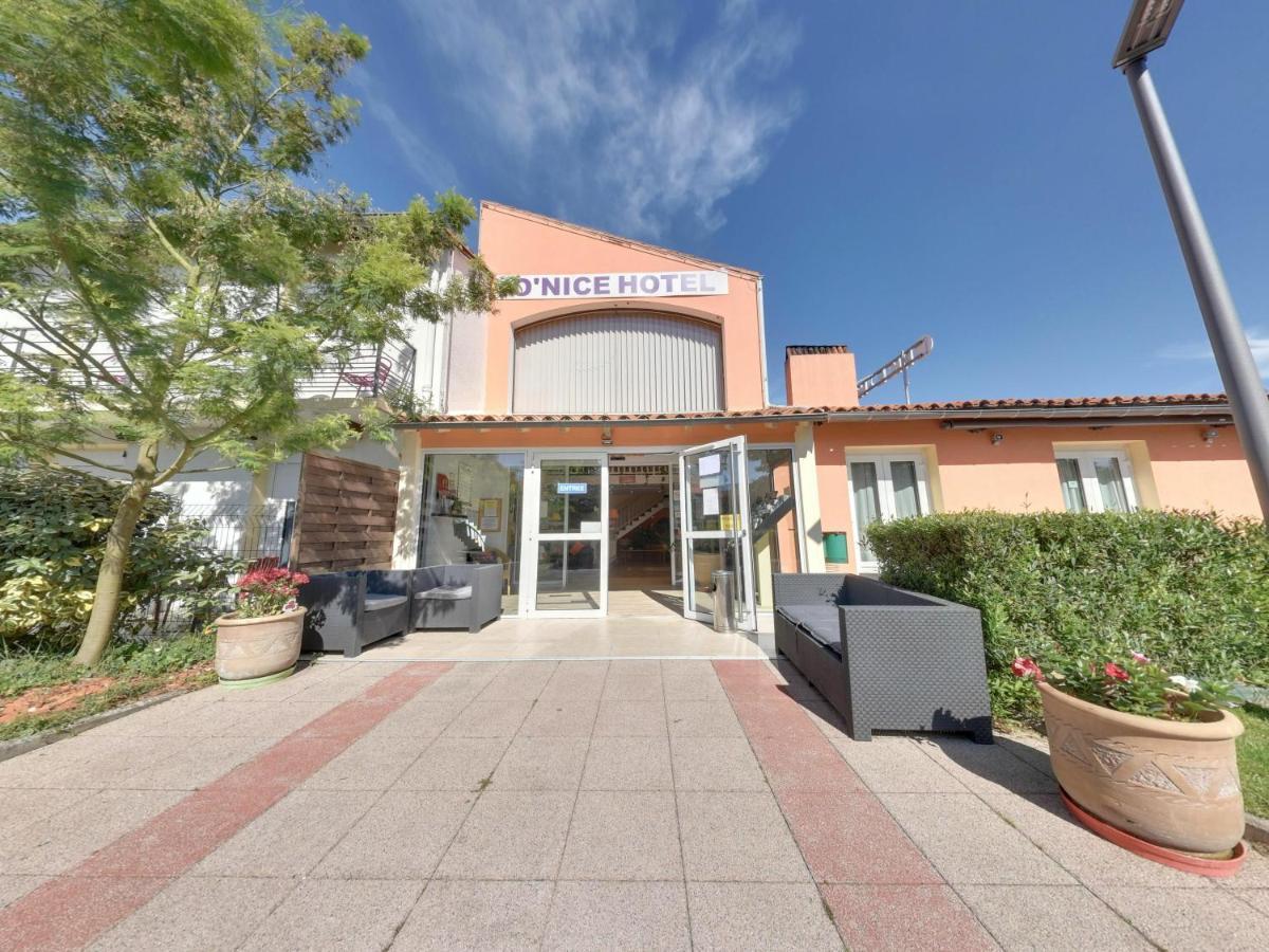 Contact Hotel O'Nice Saintes Exterior photo