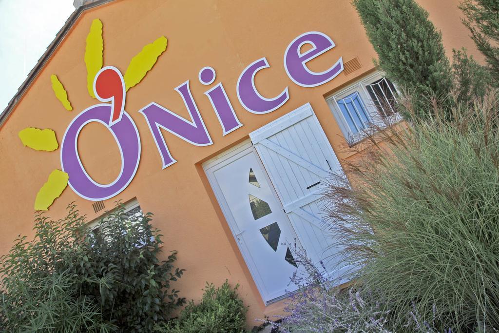 Contact Hotel O'Nice Saintes Exterior photo