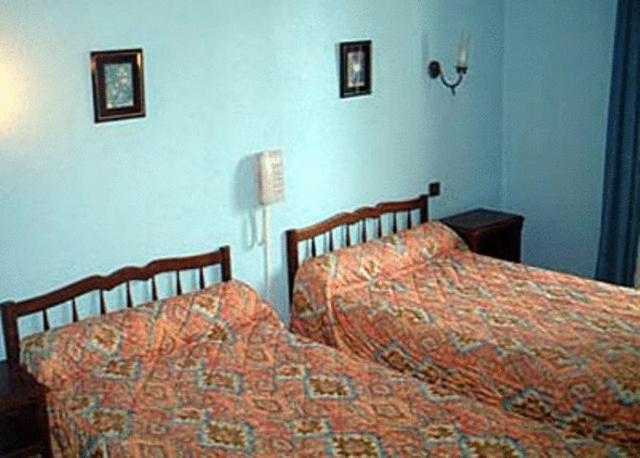 Contact Hotel O'Nice Saintes Room photo